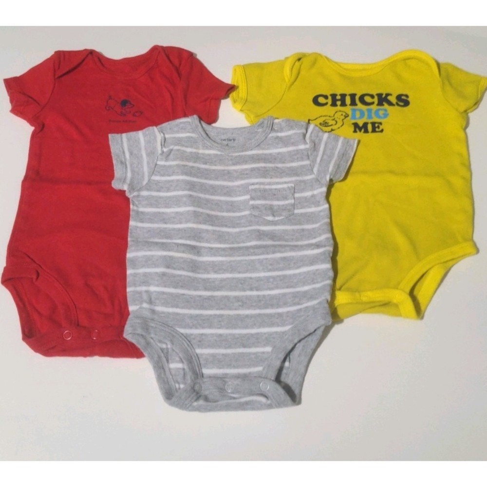 Carter's Baby Boy Set of 3 Body Suits Size 6 Months. Red Gray & Yellow EUC